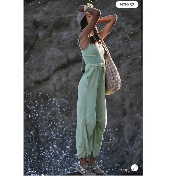 Free People Inbound NWT Sleeveless Square Neck Onesie Jumpsuit Moss Women's L - Picture 2 of 11